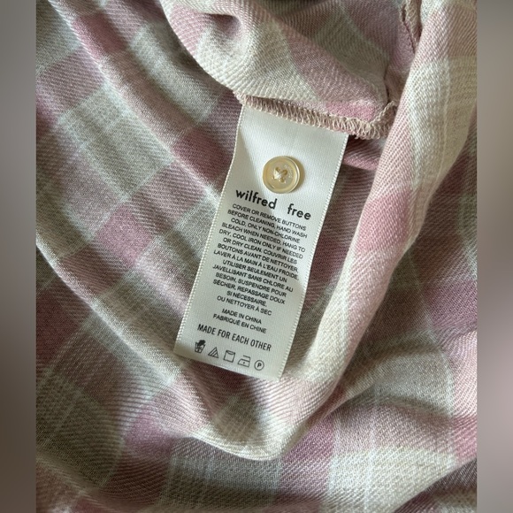 Aritzia Wilfred Free Relaxed Shirt - Picture 2 of 4